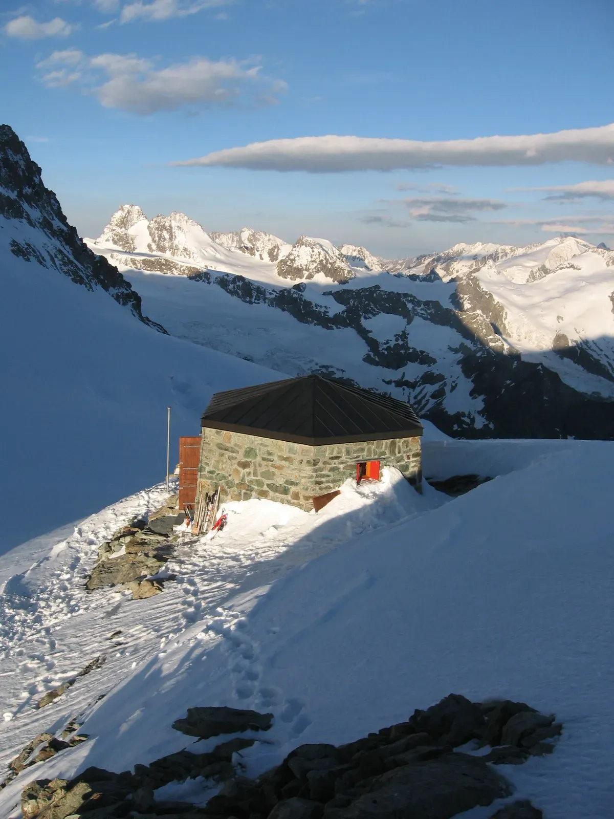 bivouac-col-de-la-dent-blanche