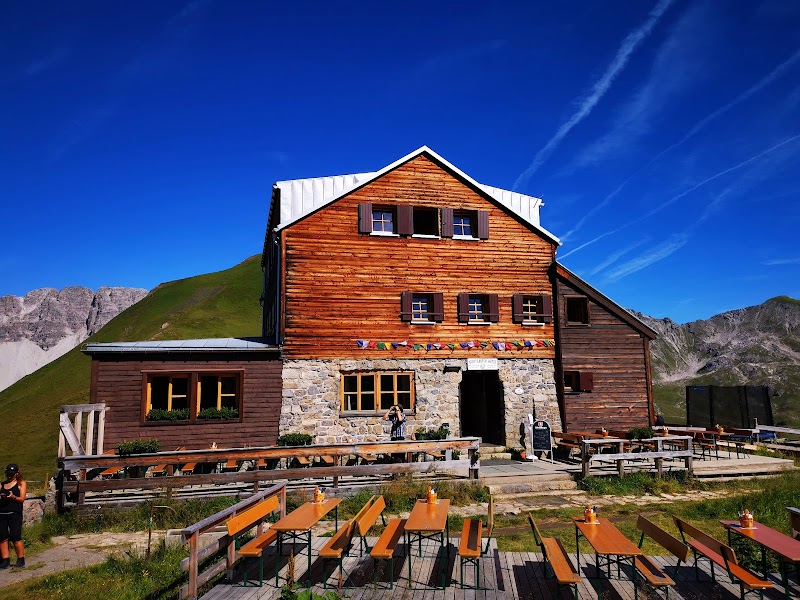Driesthütte