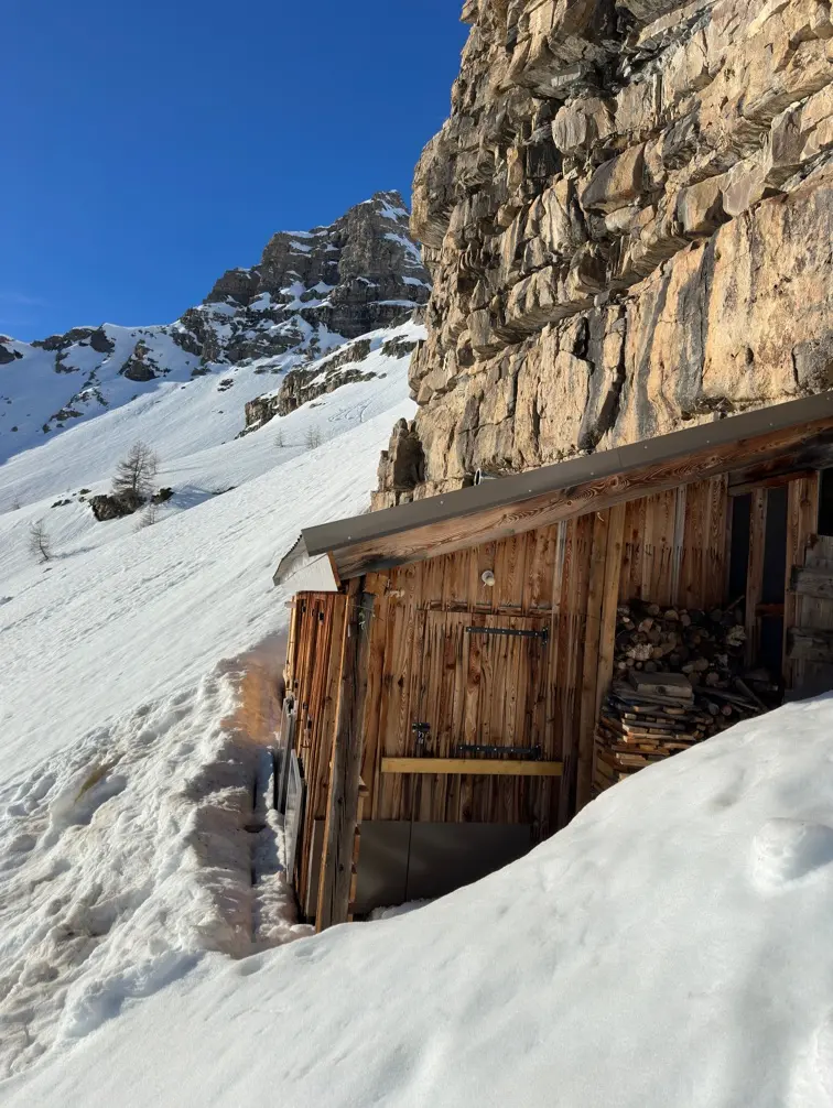 Cabane des pisses