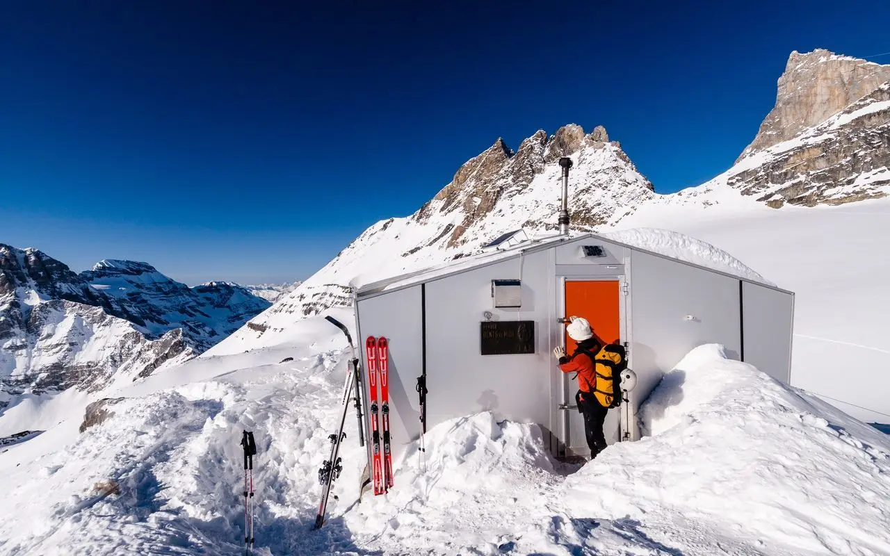 Refuge des Dents du Midi