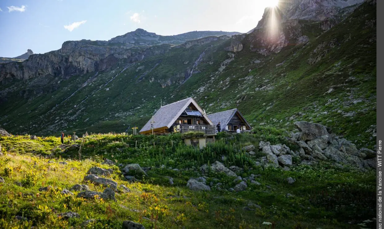 Senderismo en el refugio de Plaisance: entre historia y panoramas alpinos