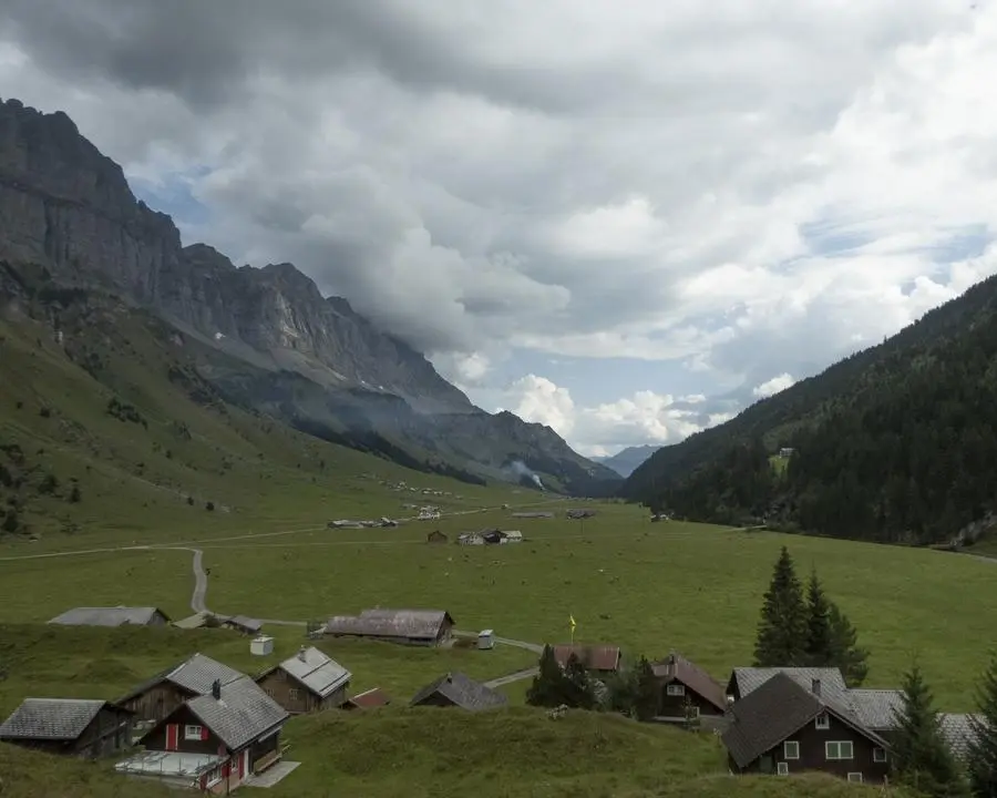 via alpina etape 6 urnerboden altdorf