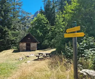 Cabane du Jas Lacroix