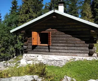 Casera Frate de Sora