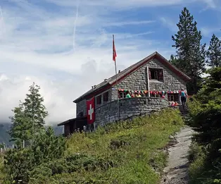 Doldenhornhütte
