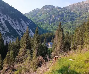 Dom Pri Krn Jezero