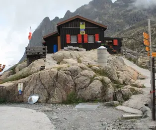 Refuge du Vieux Emosson