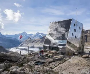 Monte-Rosa-Hütte