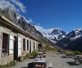 Refuge de Temple Ecrins