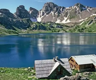 Refuge du Lac d'Allos
