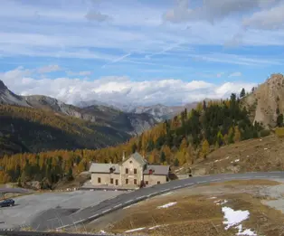 Refuge Napoléon du col d'Izoard