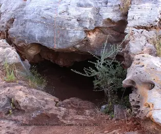 Refugio Cueva Paria