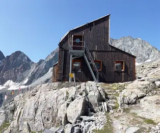 Rifugio Nacamuli al col Collon