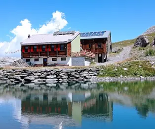 Rifugio Severino Bessone al Lago Verde