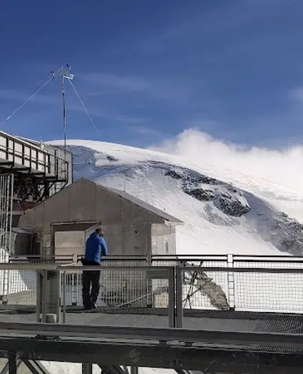 Refuge de la Testa Grigia (Guide del Cervino)