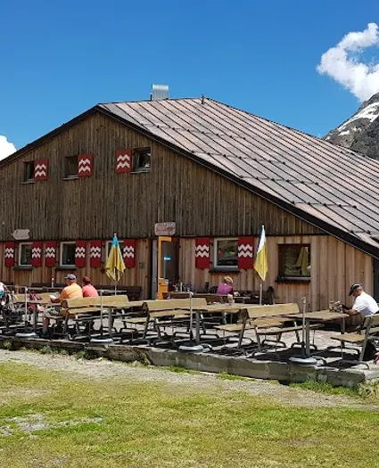 Sulzenau Hutte