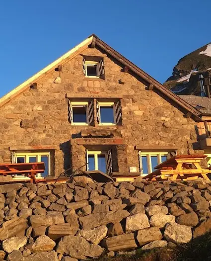 Wildhornhütte