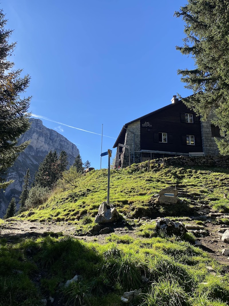 Hundsteinhütte