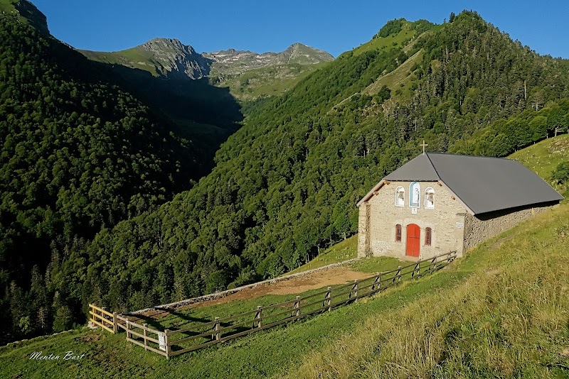 Refuge de l 'Etang d 'Araing (Jacques Husson)