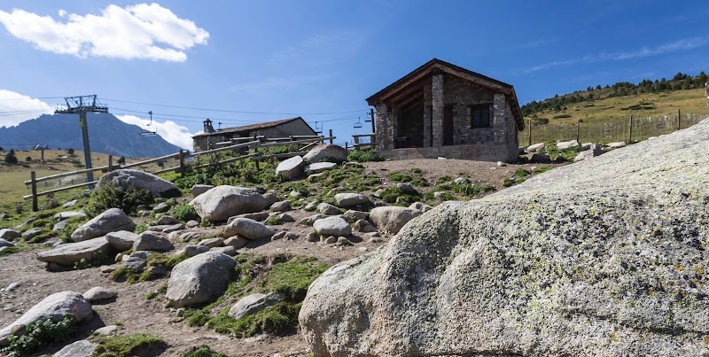 Refugi Pla de les Pedres