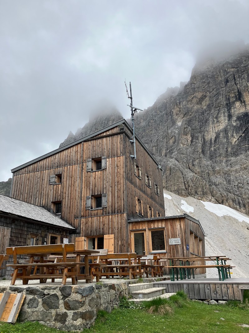Tribulaunhütte - Rifugio Cesare Calciati al Tribulaun